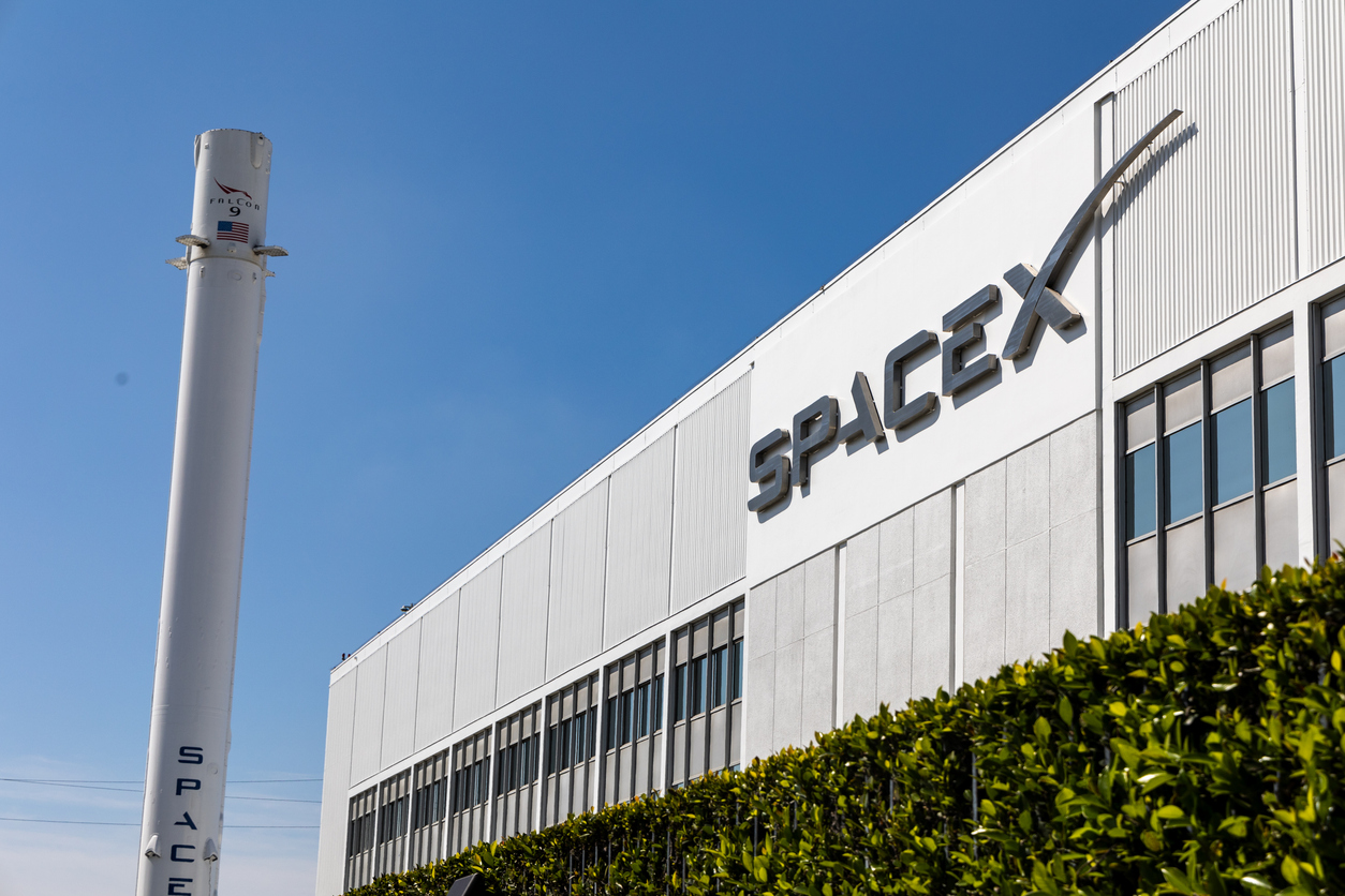 Los empleados de SpaceX avanzan en los planes para la conquista de Marte.