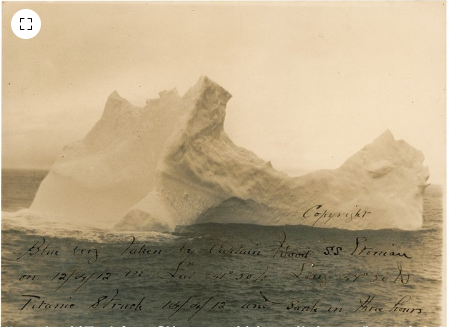 El trasatlántico SS Etonian tomó una fotografía del presunto iceberg que hundió al Titanic dos días antes de la tragedia. 