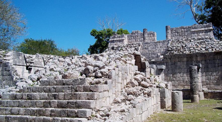 Catástrofe inminente: el colapso de una pirámide en México es "mal augurio" para una cultura ancestral