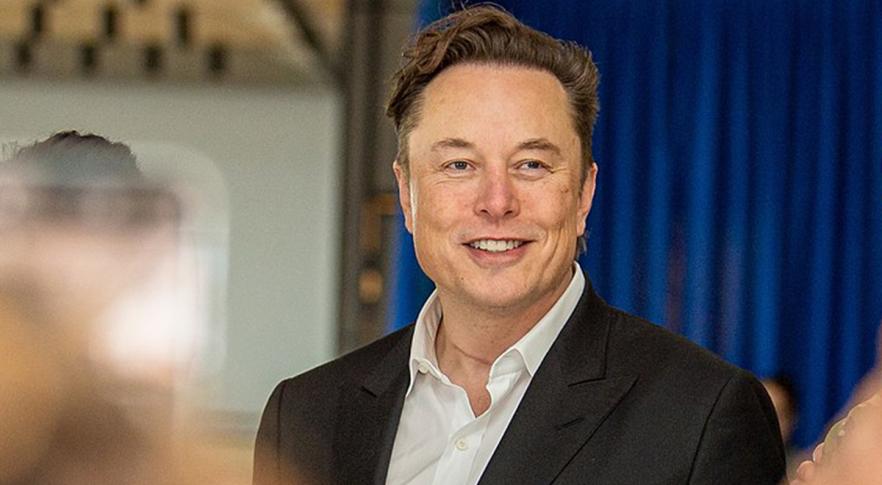 Elon Musk se convierte en el hombre más rico del mundo con un récord histórico de riqueza