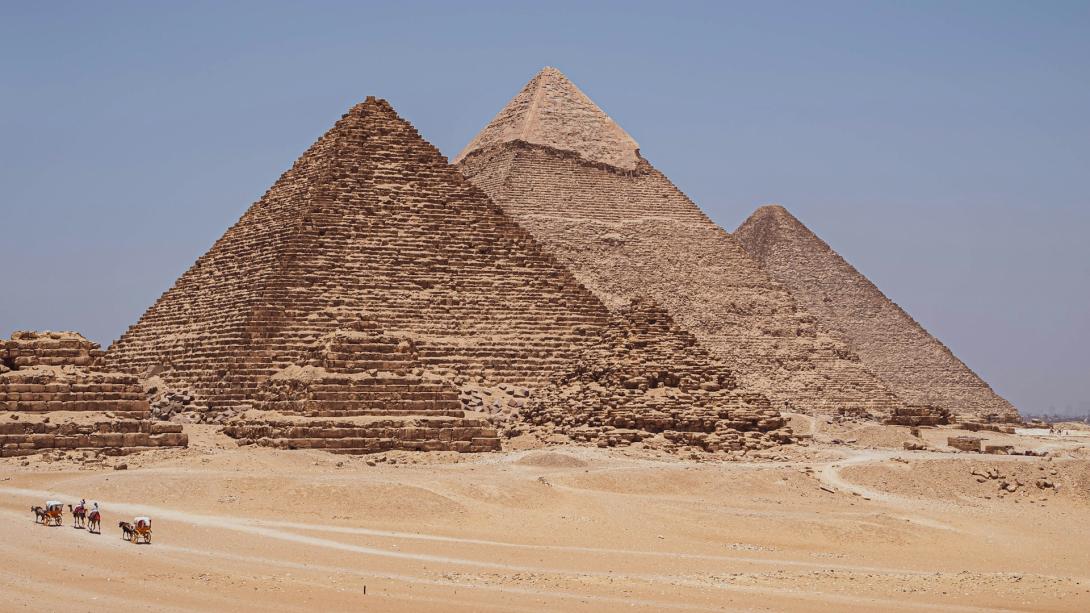 Misterio: el hallazgo de una enorme anomalía cerca de las pirámides egipcias desconcierta a los científicos-0