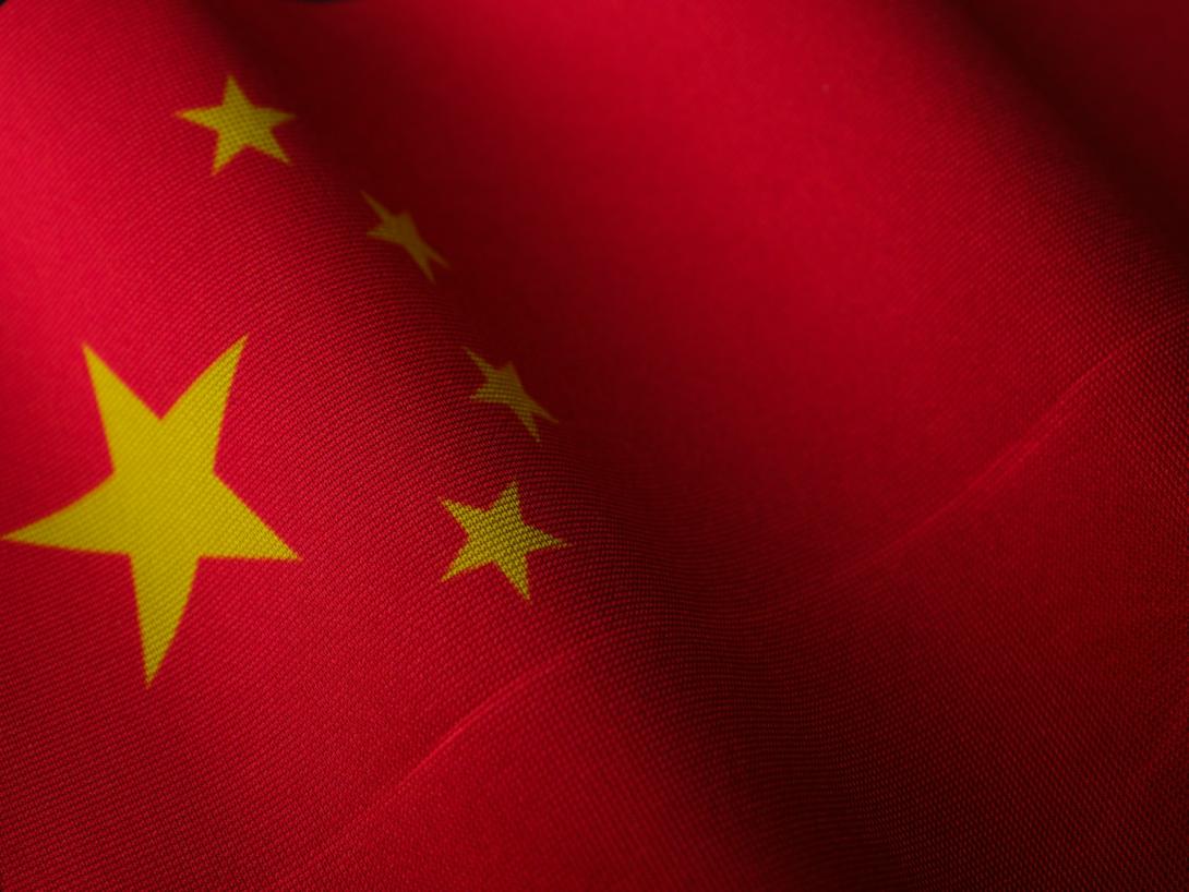 Histórico: China es el primer país en desplegar su bandera en la cara oculta de la Luna-0