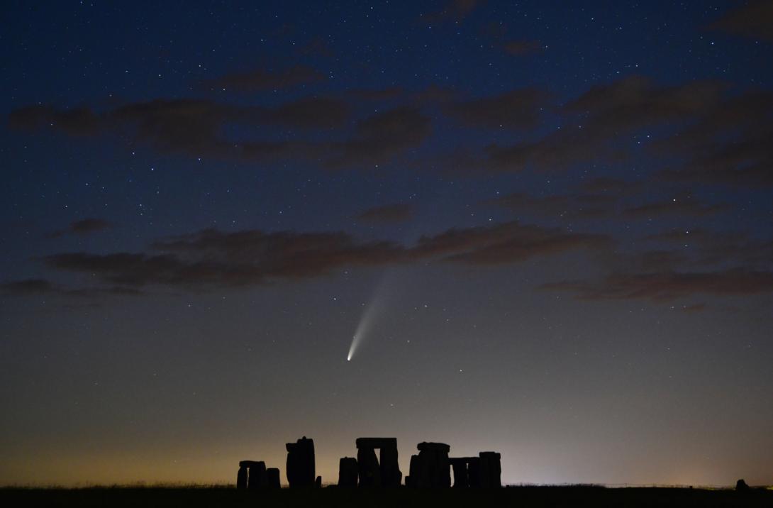 Tras 80 mil años sin pasar, el 'cometa del siglo' ya se puede observar a simple vista-0