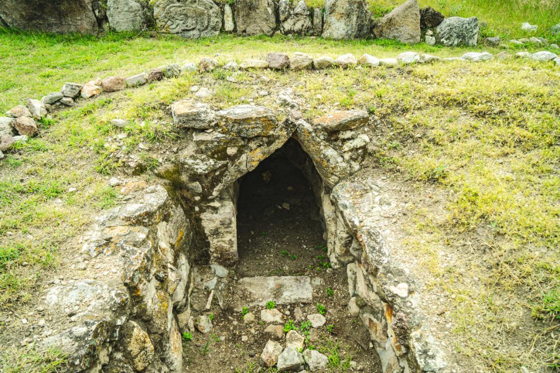 Túneles al inframundo: hallan una red de excavaciones zapotecas bajo el 'lugar de los muertos' en México-0