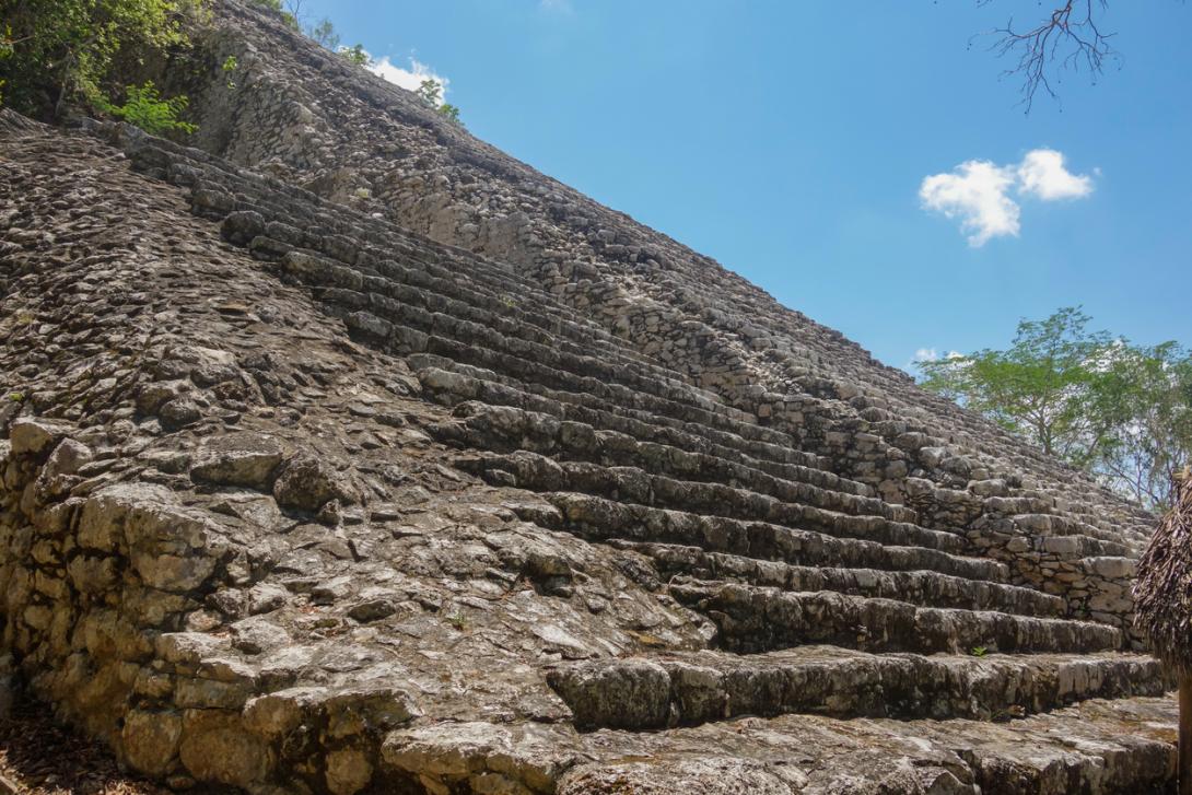 Descubren una nueva pirámide de 1.375 años de antigüedad en México (FOTOS)-0